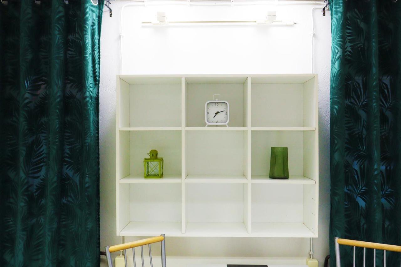 Studio + Apartment *