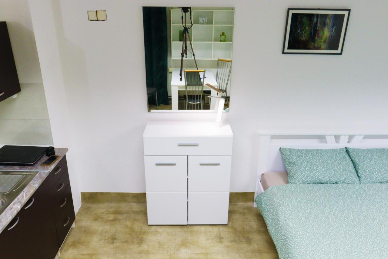 Apartment Studio +